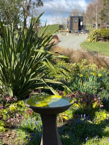 Boutique Tiny House - Te Anau Country Accommodation Dış mekan fotoğraf